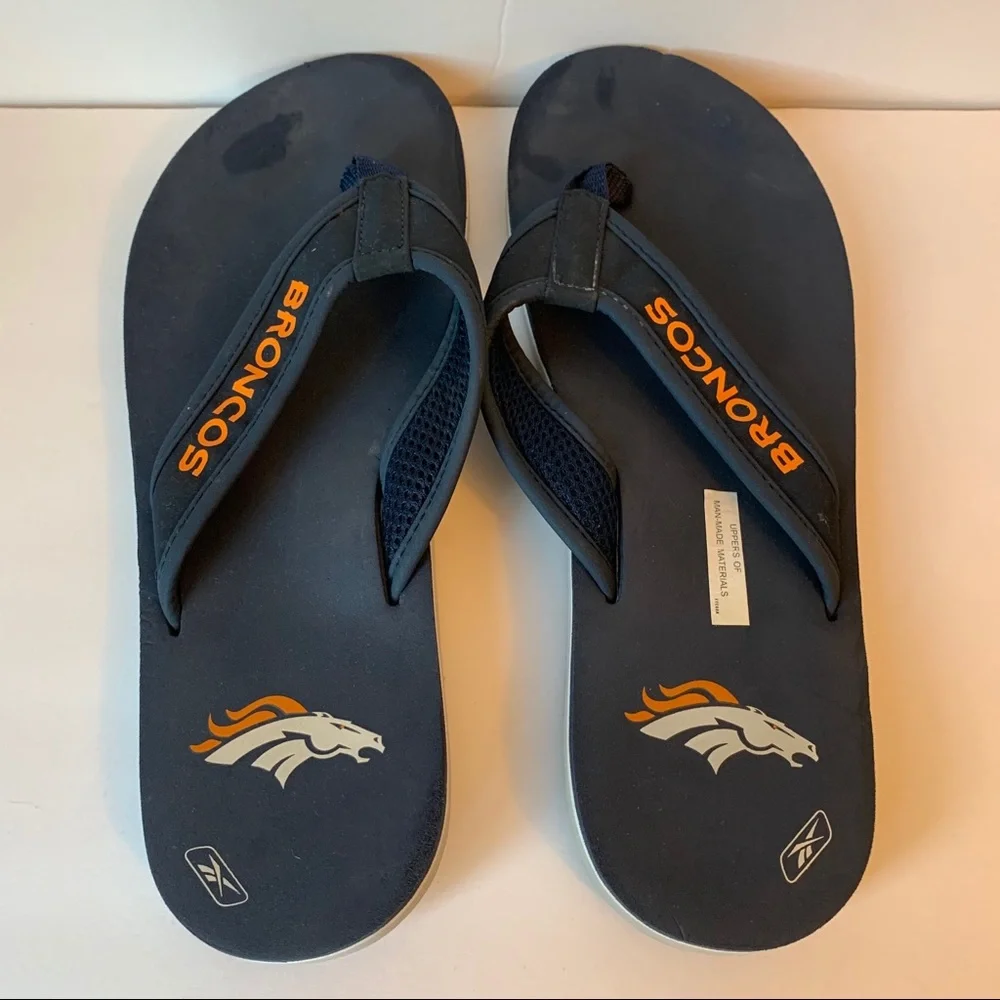 Reebok 8 Denver Broncos flip flops thong sandal